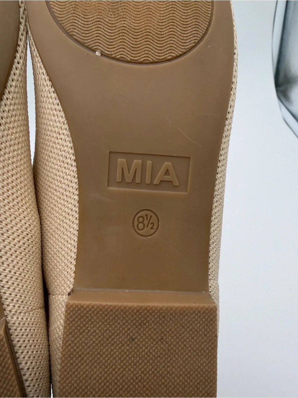 MIA Rasia Ballet Flats Beige Cap Toe Women's - 8.5